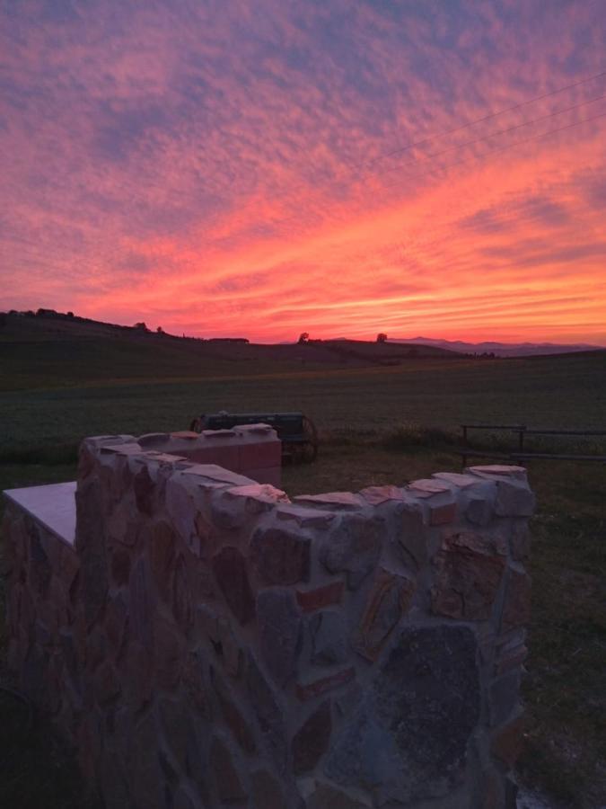 Agriturismo Enjoy Sunset Cinigiano Exterior foto